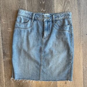 PAIGE Light Blue Denim Skirt with Frayed Hem 0562